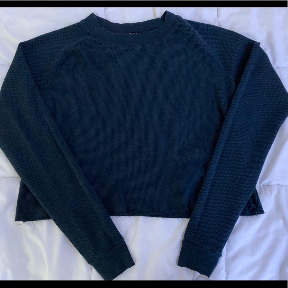 BRANDY MELVILLE SWEATER